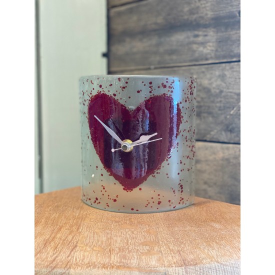 Red Heart Curve Clock