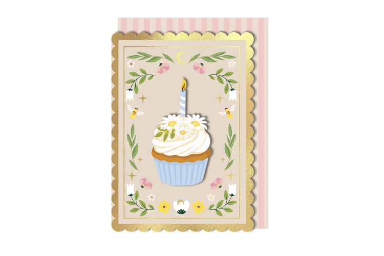 Birthday - daisy cupcake