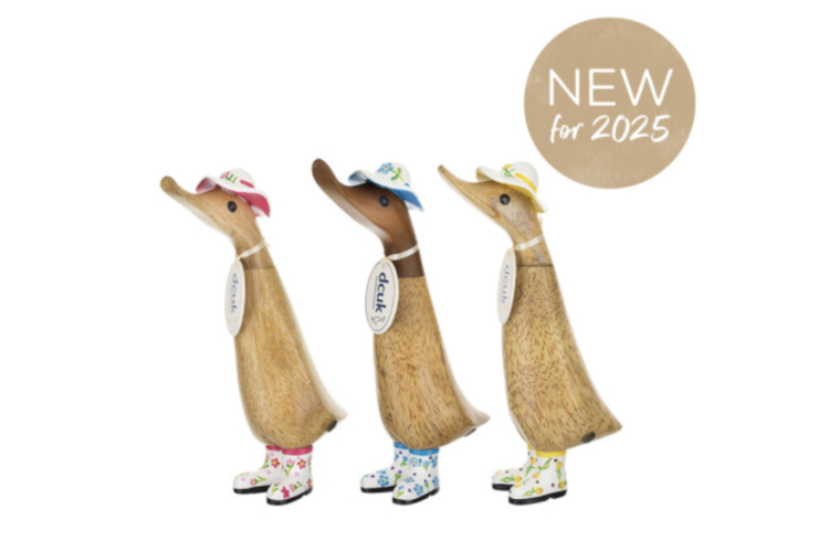 British Flower Hat & Boot Duckling