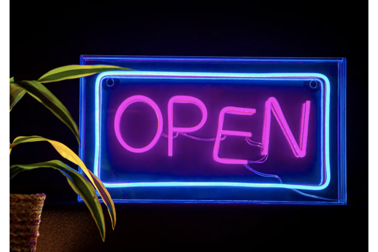 OPEN NEON SIGN