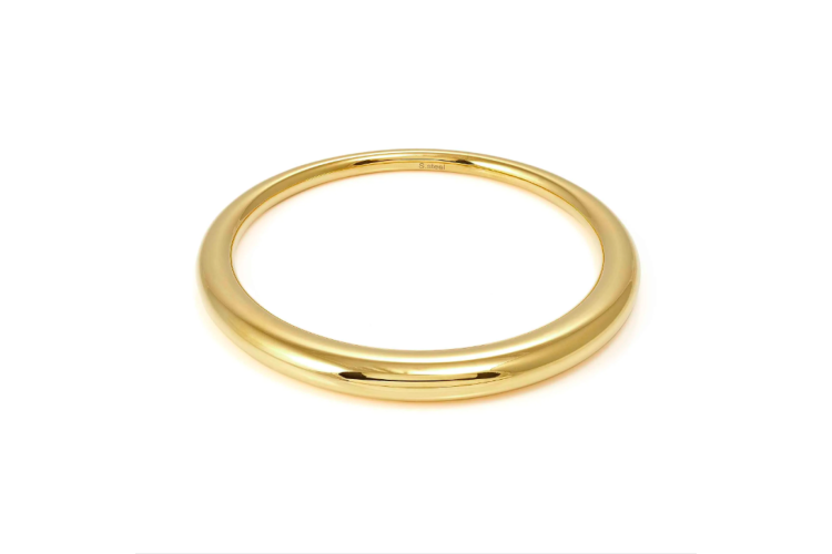 Yellow gold bangle